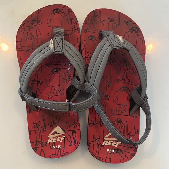 Bundle of size 9 Toddler Shoes Sneaker / Sandals / Boots - Picture 5 of 5